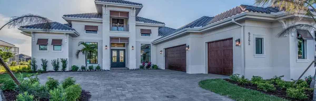 exterior-painting-in-tampa Exterior painting in Tampa FL by Go With The Best Painters in Tampa Bay