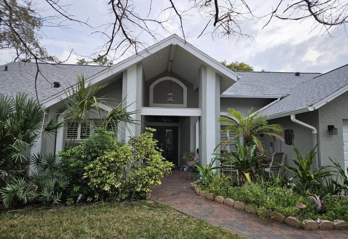 light carpentry, wood restoration and exterior painting in Tampa